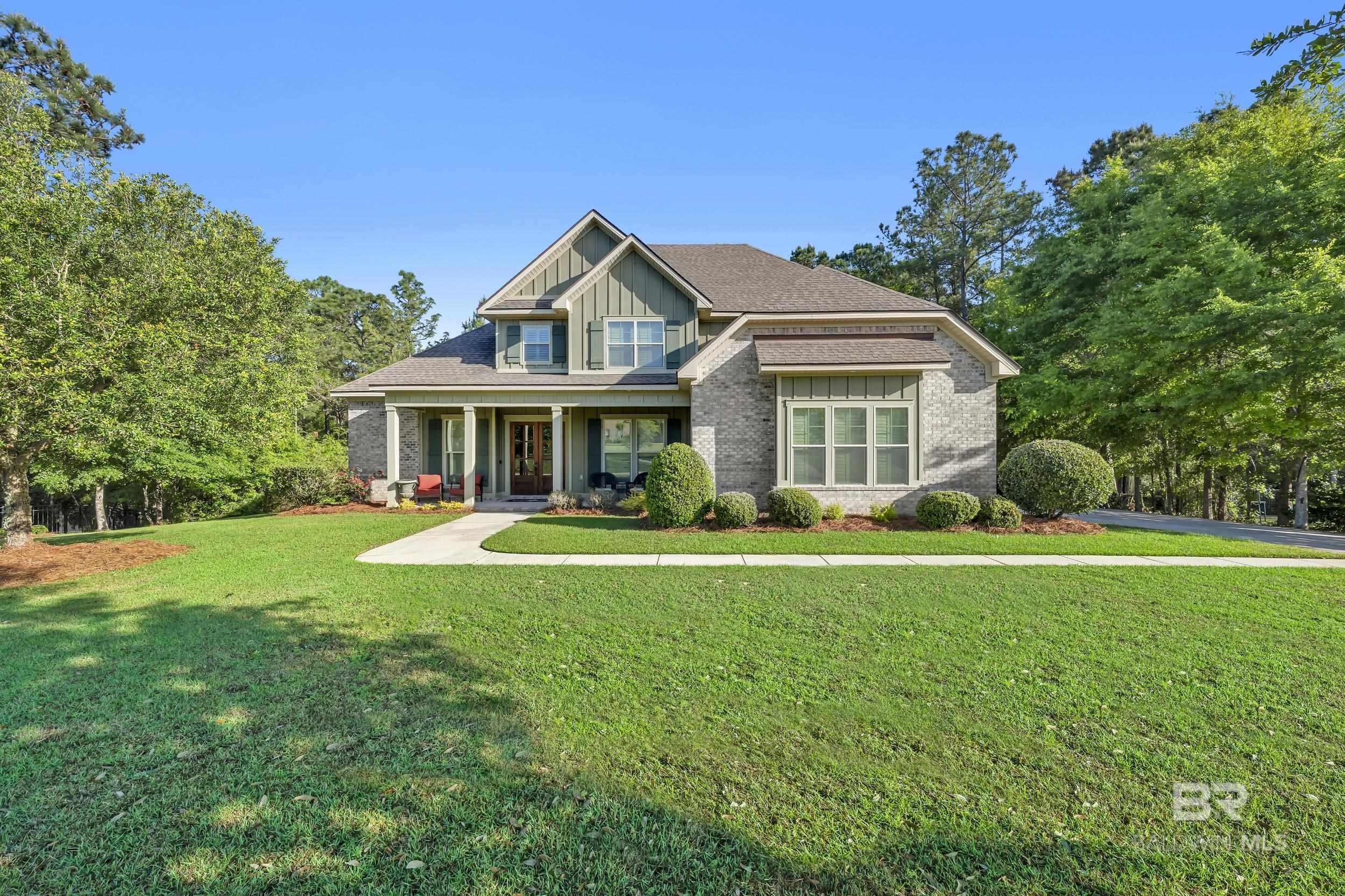 Image 4: Front Of Structure