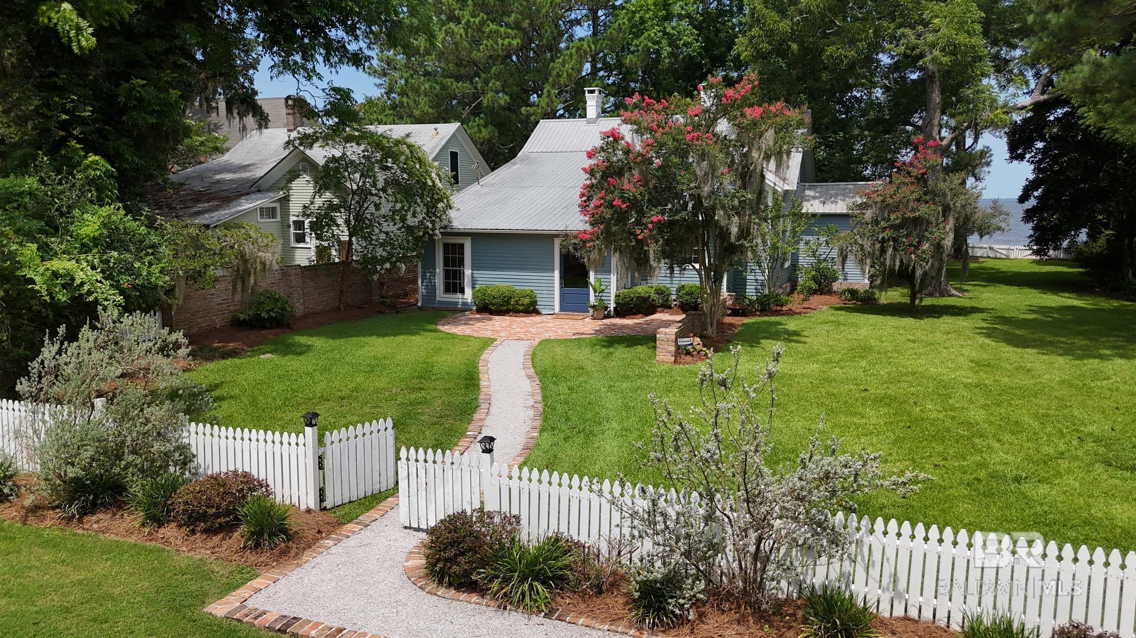 Image 2: Front of 5490 Battles Rd.