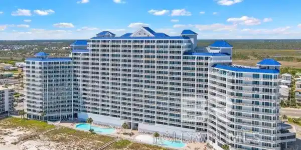 455 E Beach Boulevard