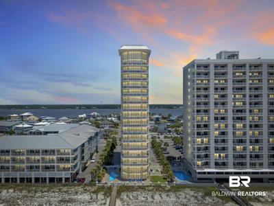825 W Beach Boulevard