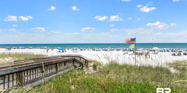 Image 3: Water view with nearby beach