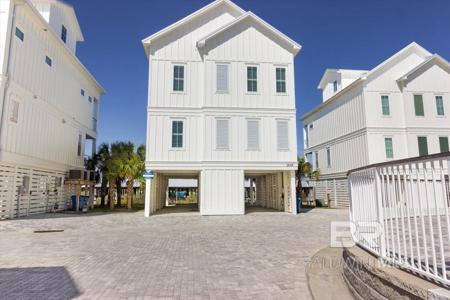 26169 Pelican Landing