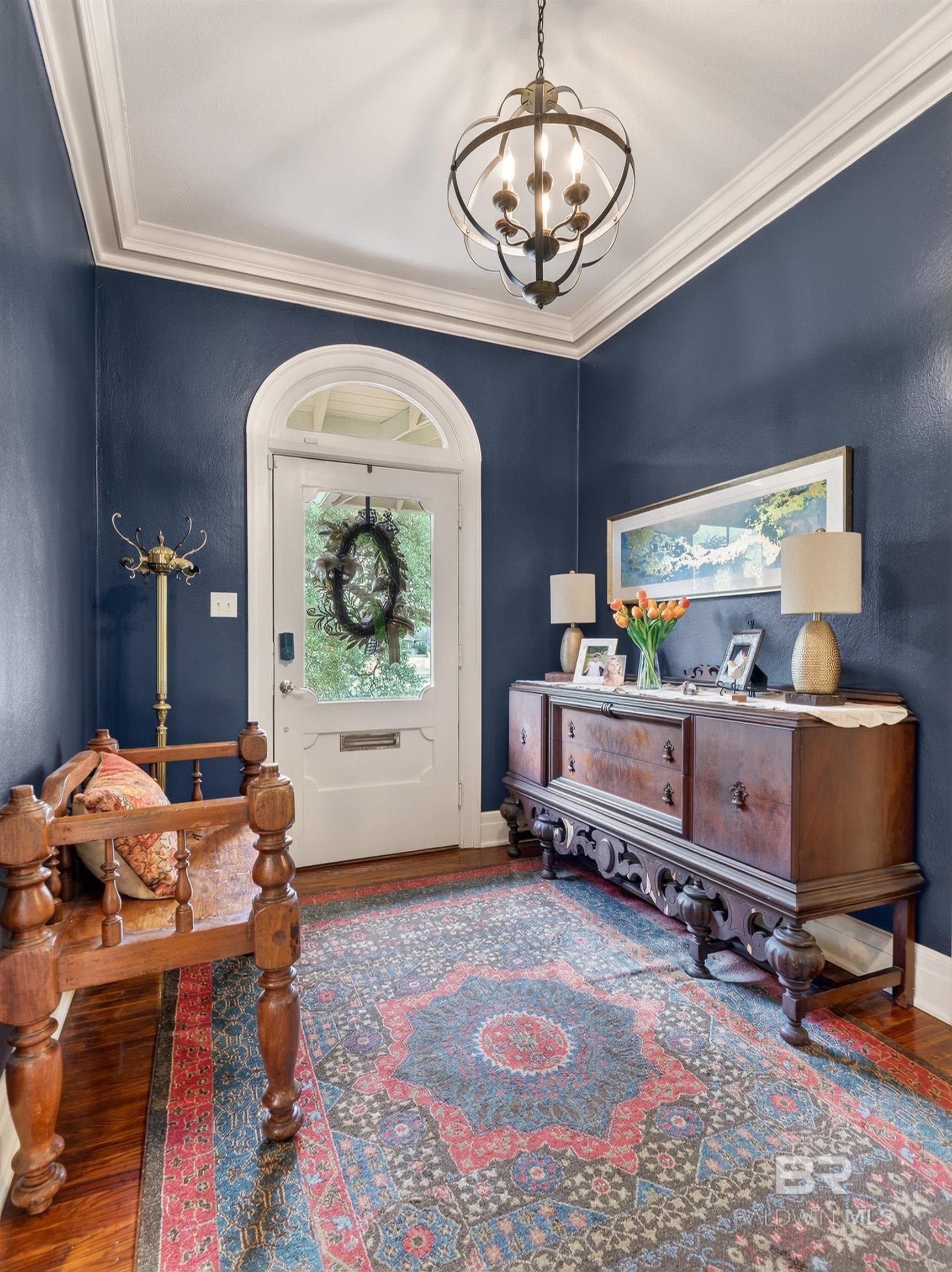 Image 4: Entrance Foyer