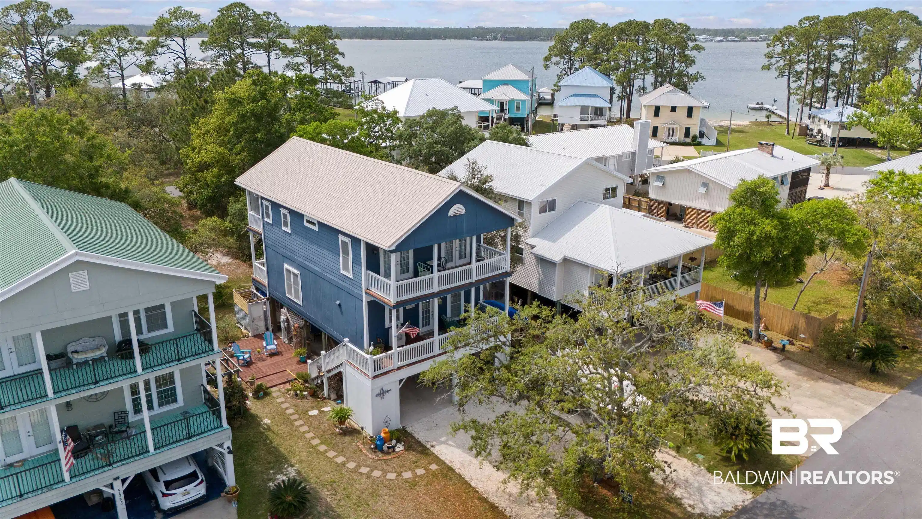 Image 1: Front of Home