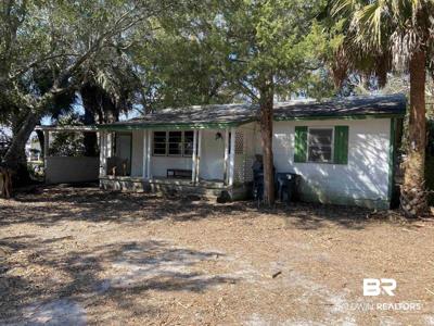 3710 Stonewall Avenue