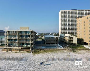 1027 W Beach Boulevard