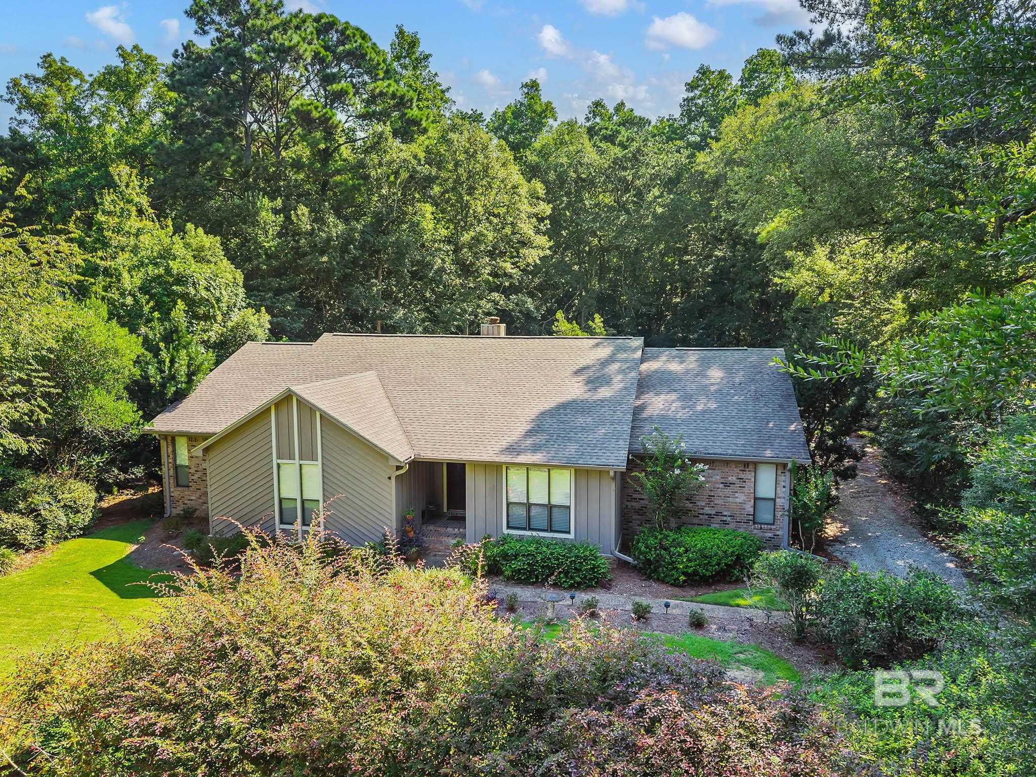 Image 2: Front Of Structure