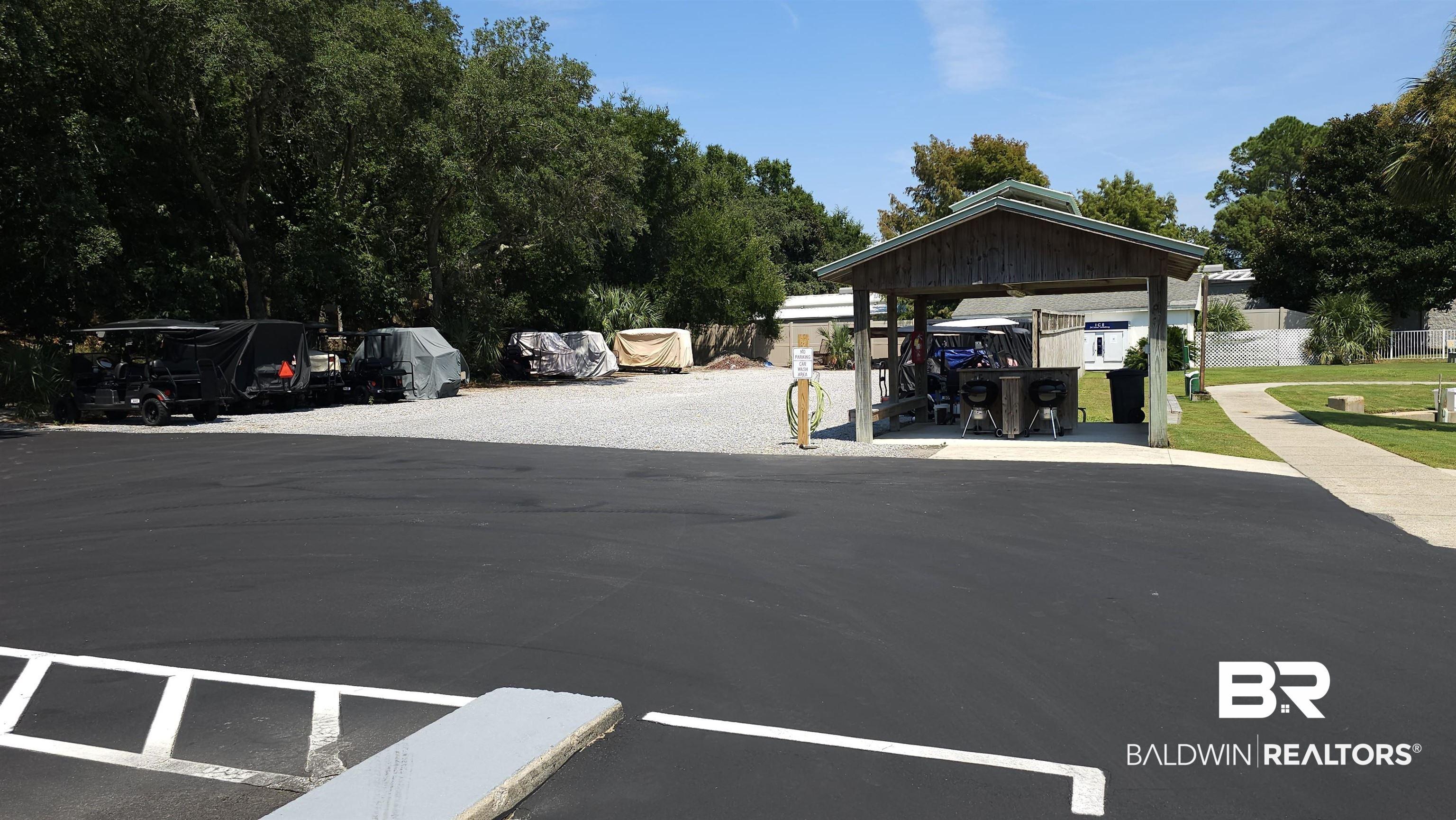 Image 4: Car Wash Area