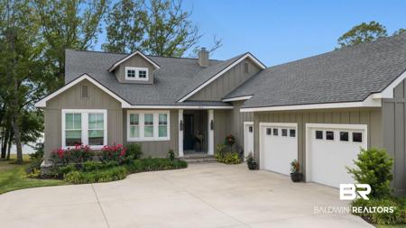 822 Apricot Lane