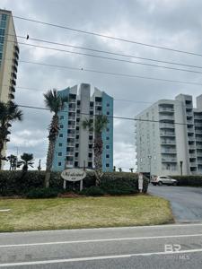 939 W Beach Boulevard