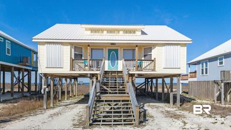 2322 ISLAND SHORES Drive