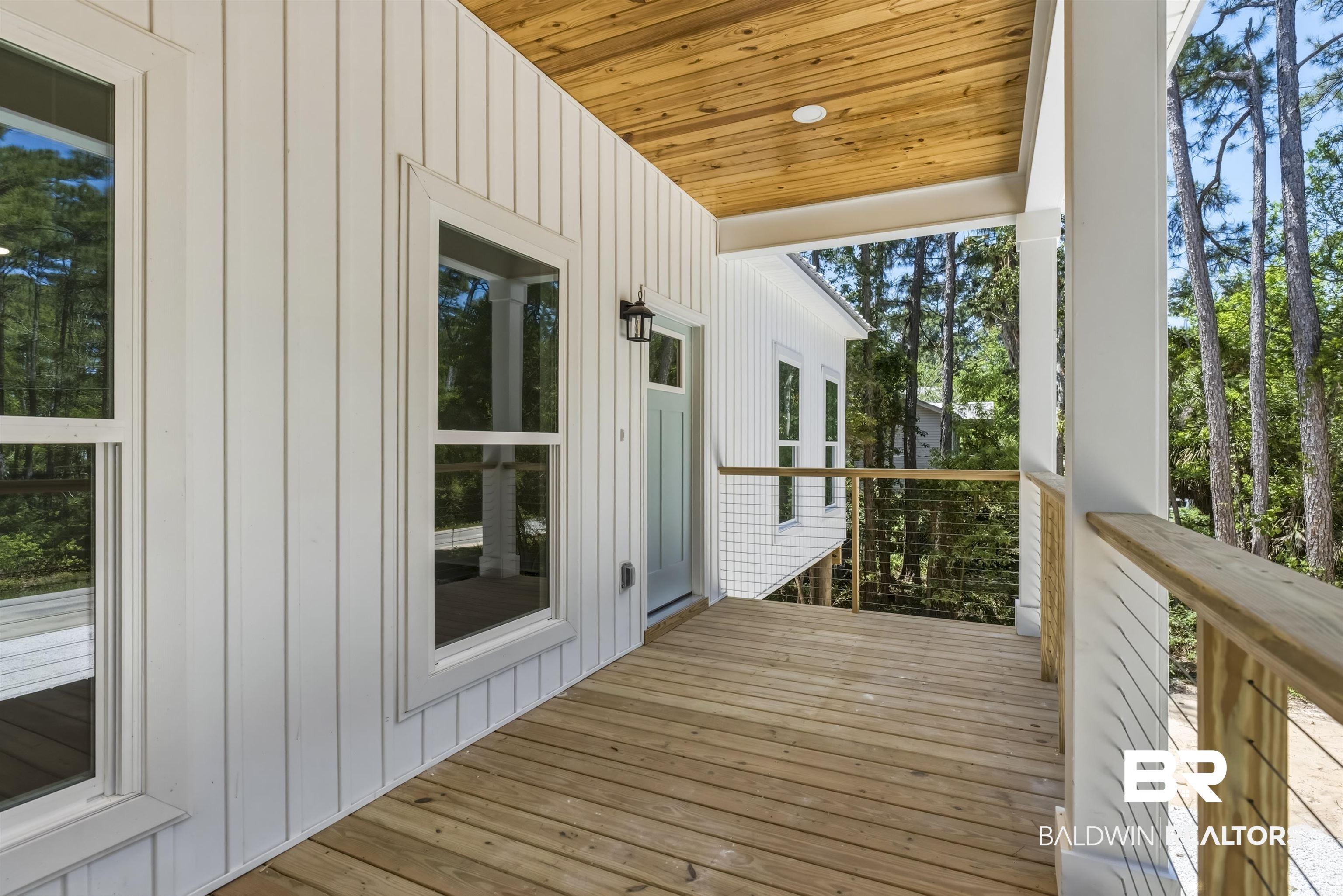 Image 4: View of deck
