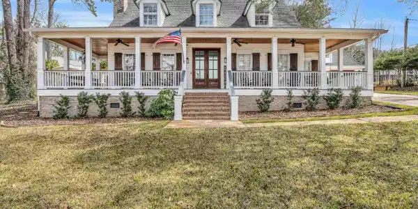 1650 Old County Road
