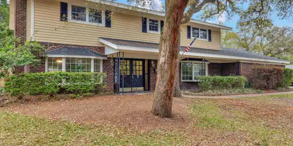 567 Wedgewood Drive