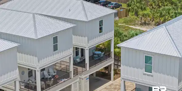 1050 W Beach Boulevard