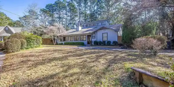 104 Golmon Cir