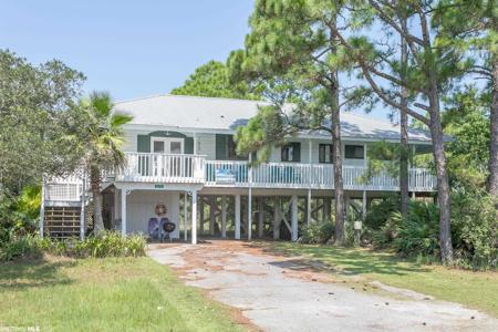 675 Surfside Dr