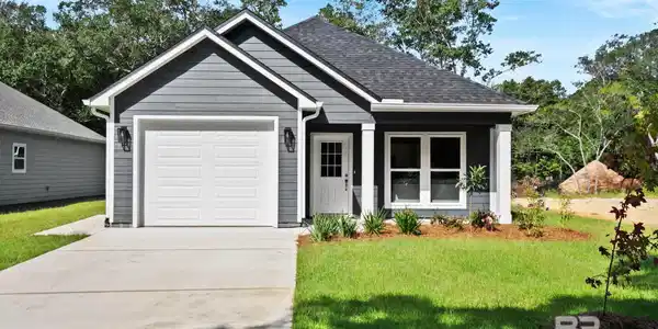 8641 Anniston Drive