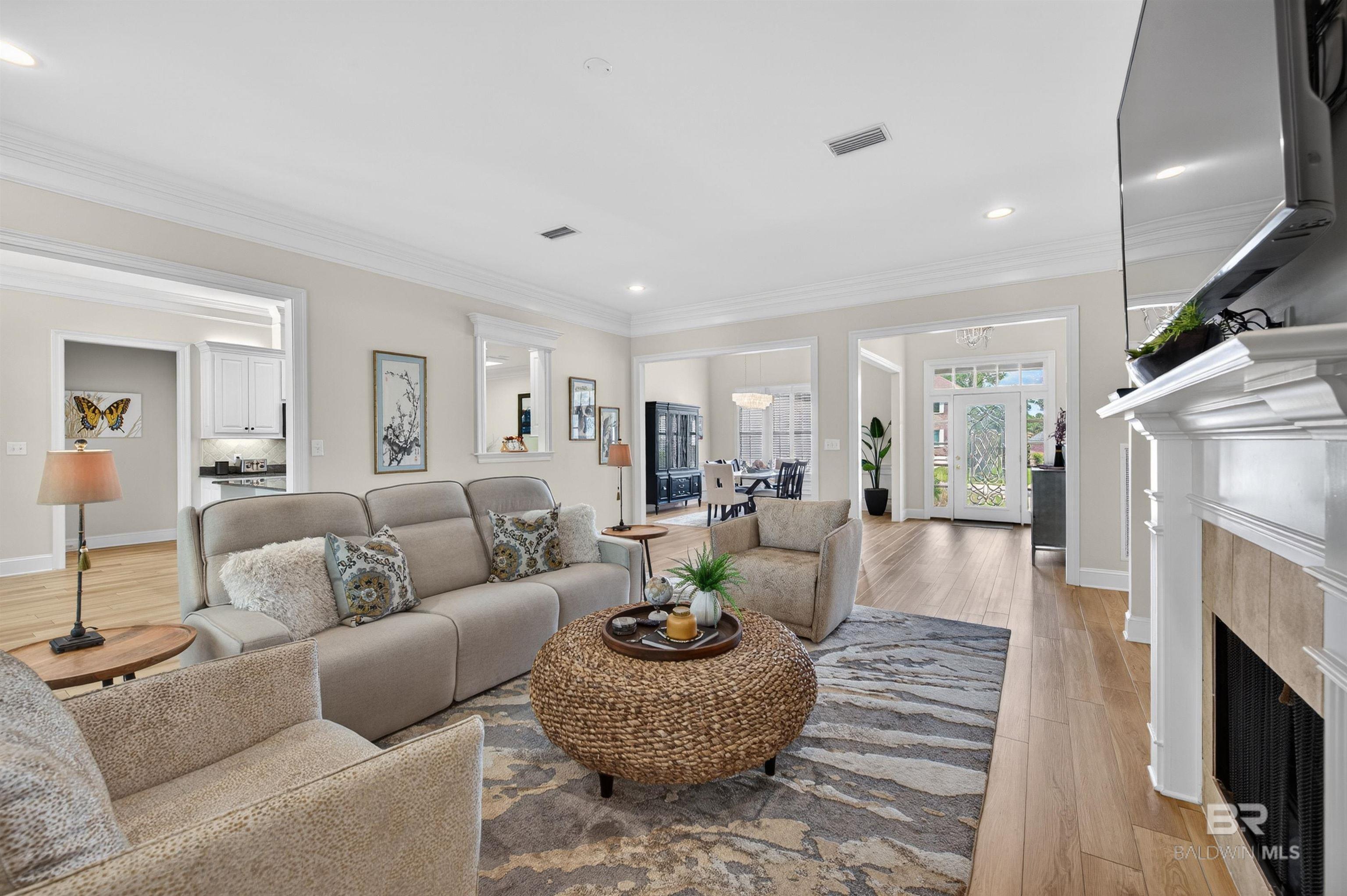 Image 2: Living Room looking into foyer
