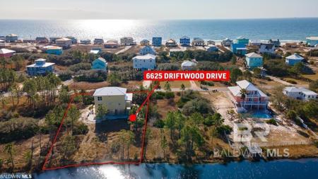 6625 Driftwood Drive