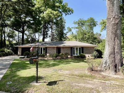 122 Paddock Drive