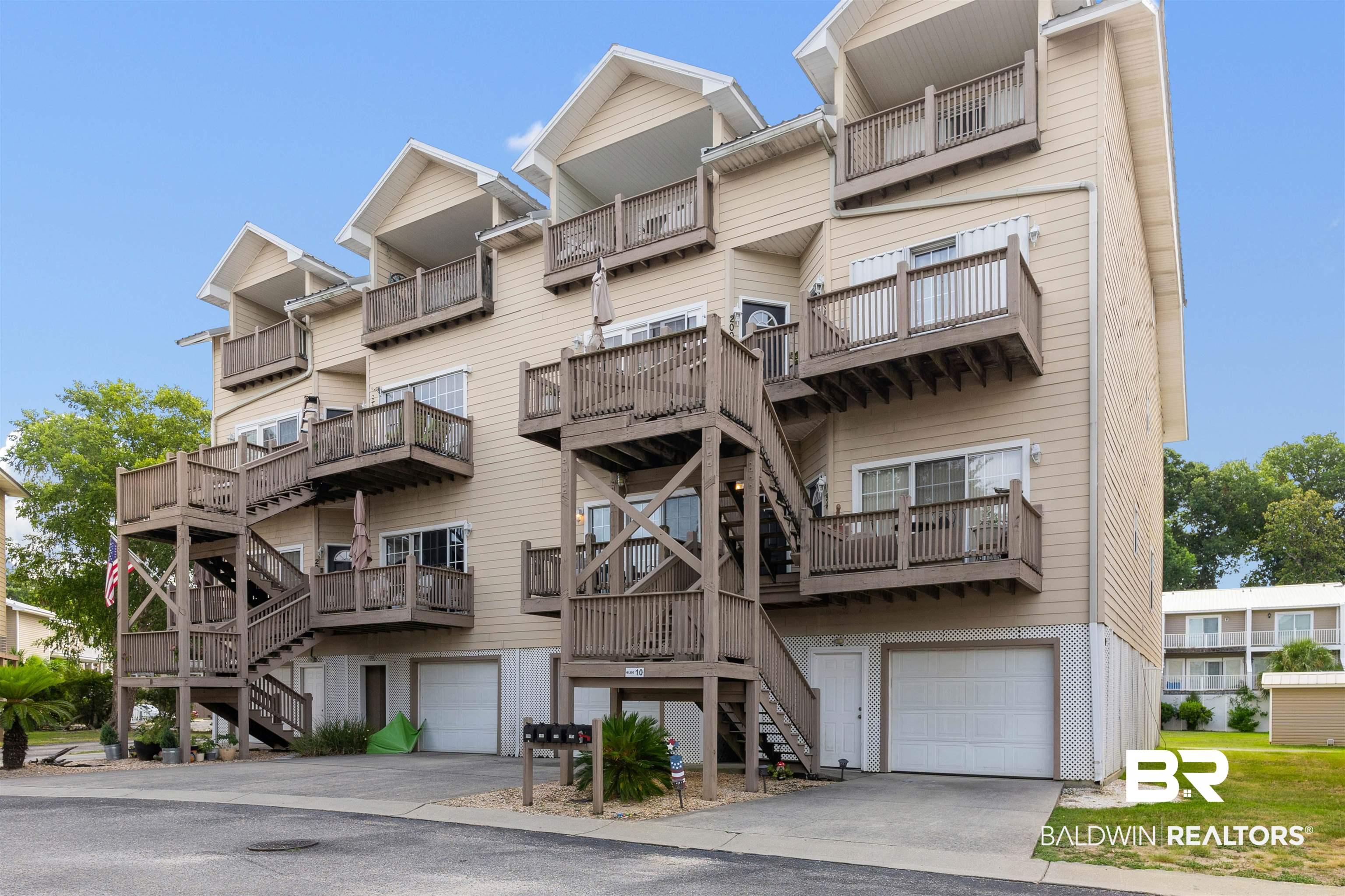 Image 1: Unit 200- Bldg 10
