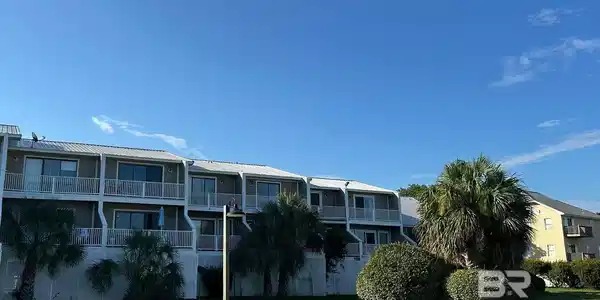 6 Yacht Club Drive