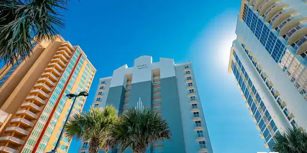 809 W Beach Boulevard