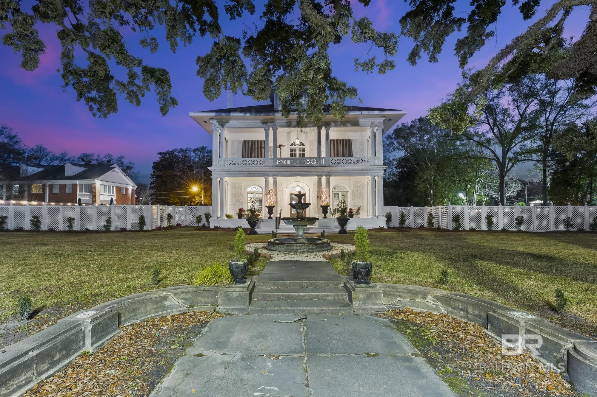 Image 2: Front Of Structure