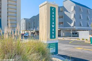 327 Beach Blvd
