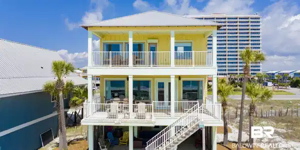 1535 W Beach Boulevard