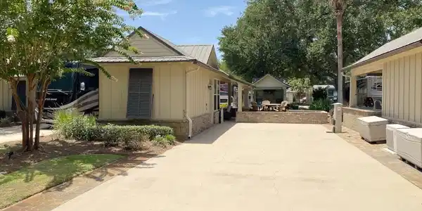28888 Canal Road