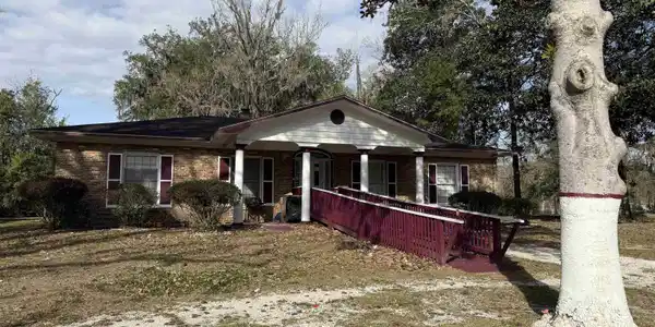 1450 Shelton Drive