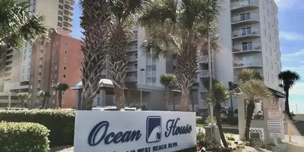 957 W West Beach Boulevard