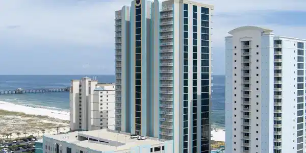 533 E Beach Blvd