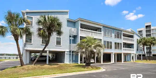 1872 West Beach Boulevard