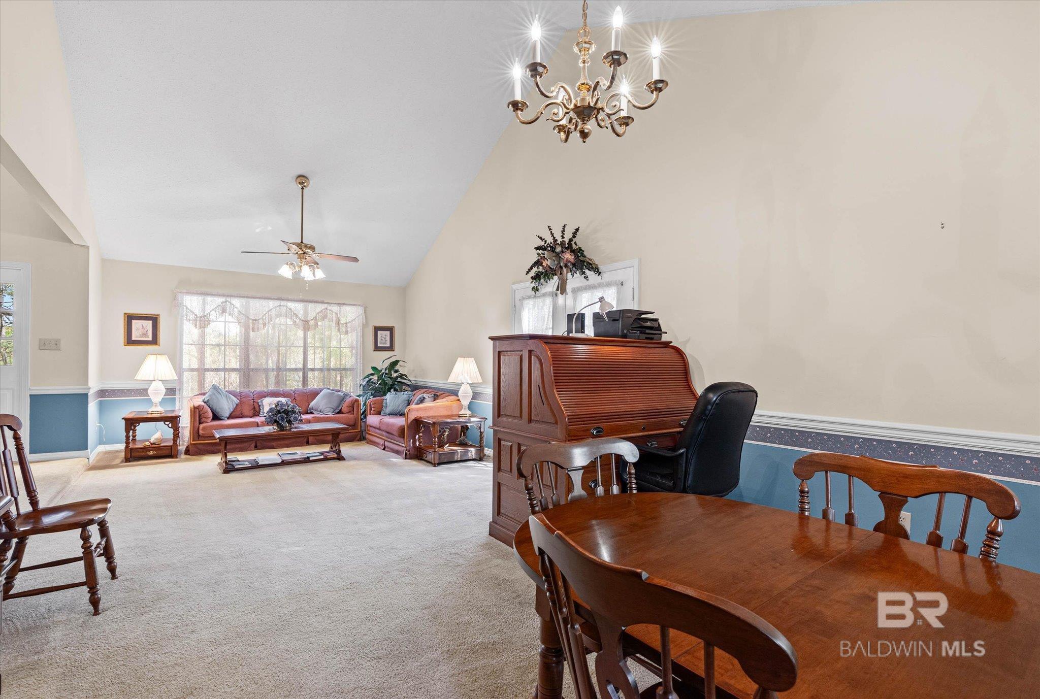 Image 3: Dining Area