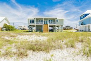 2708 Beach Blvd