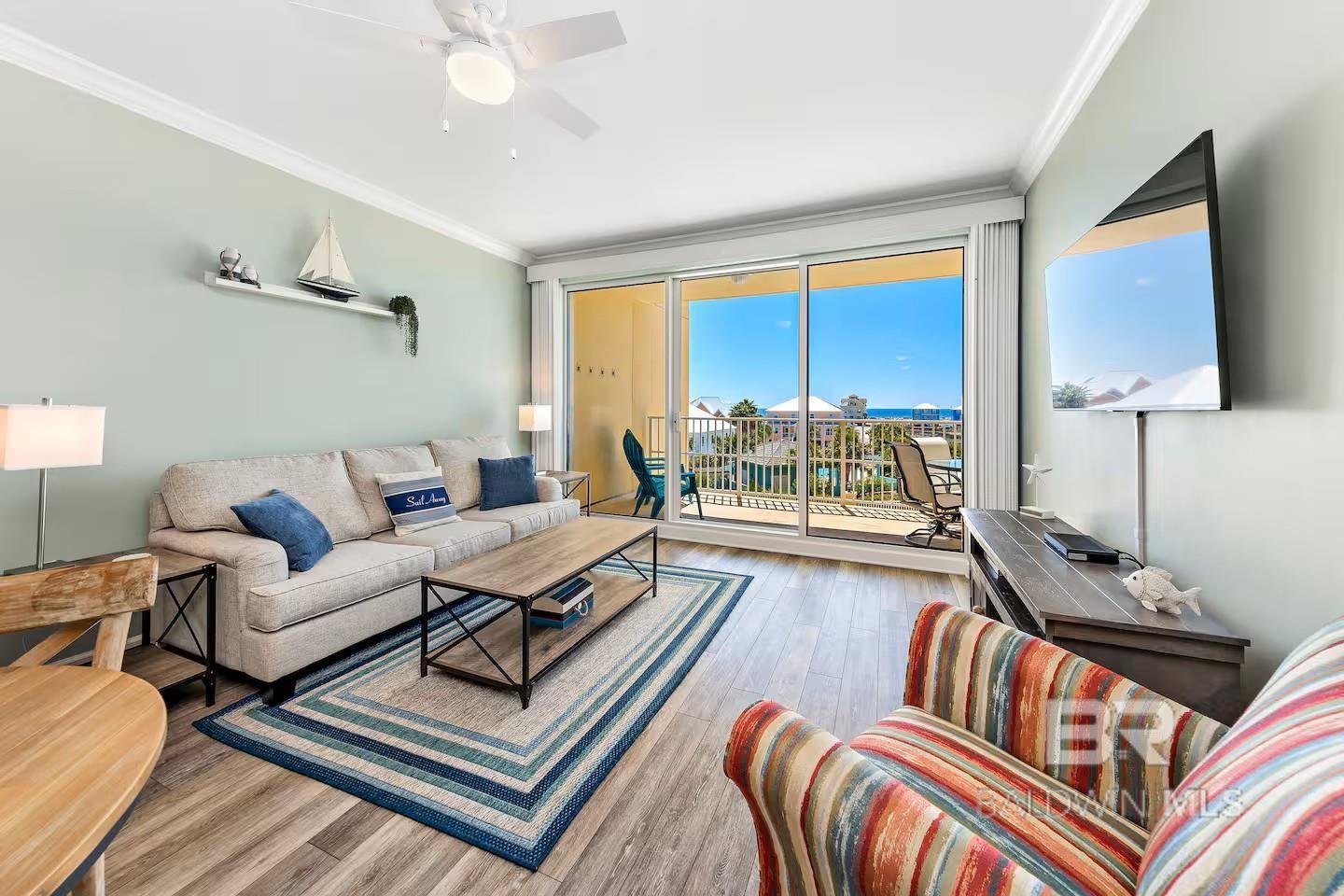 Image 2: Living Room