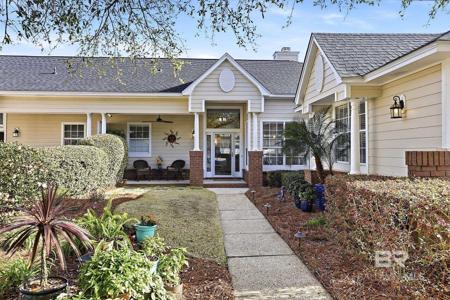 618 Pinehurst Point