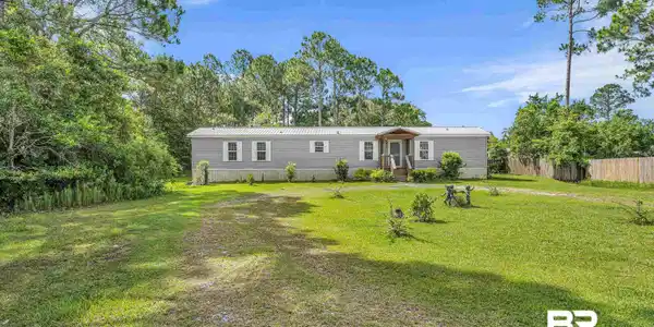 24512 Wood Glen Drive