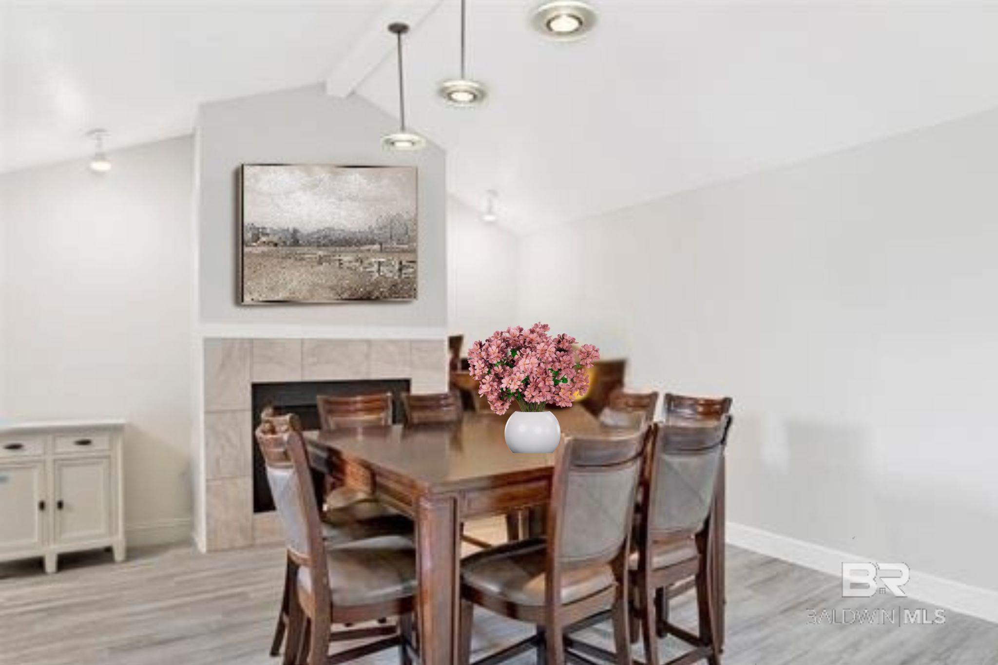 Image 3: Dining Area