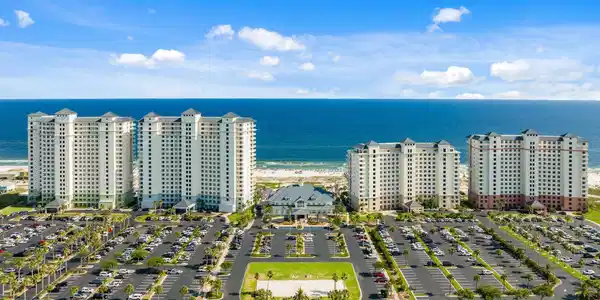 527 Beach Club Trail