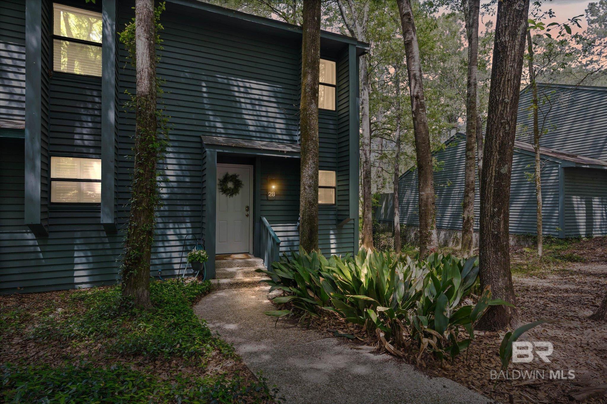 Image 2: Front Of Structure