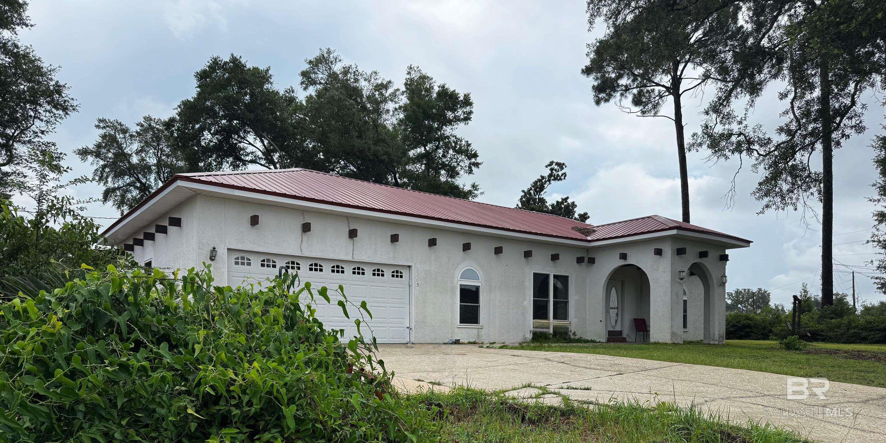 Image 1: Front Of Structure