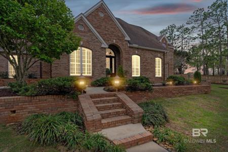 126 Pinnacle Court