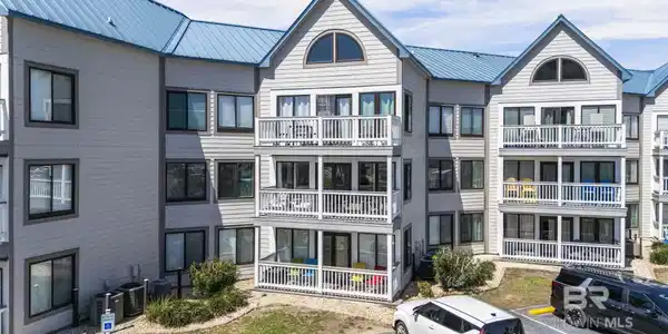 497 Plantation Road