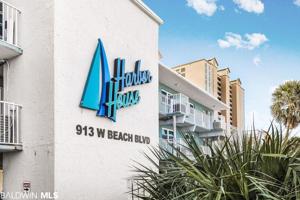 913 Beach Blvd