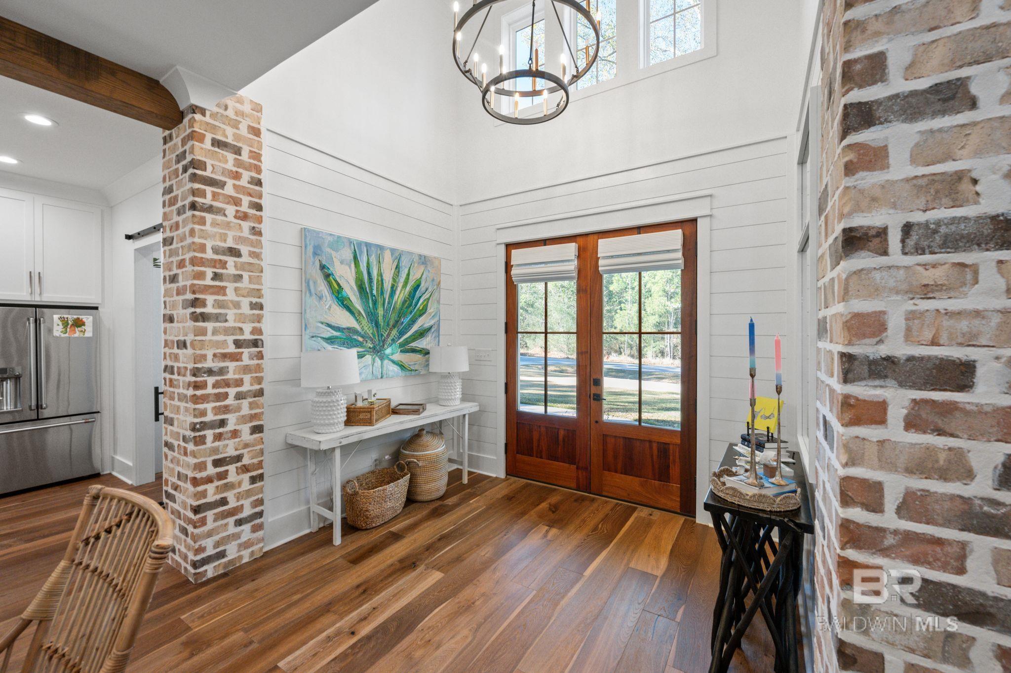 Image 3: Entrance Foyer
