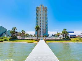 2000 Beach Blvd